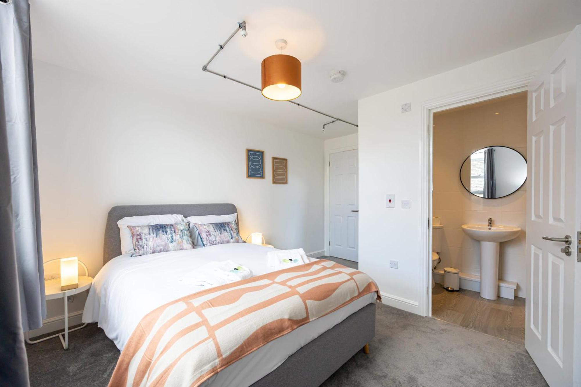Beautiful 1 Bed 20Mins To Central Manchester Bolton Eksteriør bilde